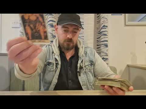 Видео: Близнецы, БЛИЗНЕЦЫ! НАМ НУЖНО ПОГОВОРИТЬ ОБ ЭТОМ ЧЕЛОВЕКЕ!! | Октябрь 2025 Люблю читать