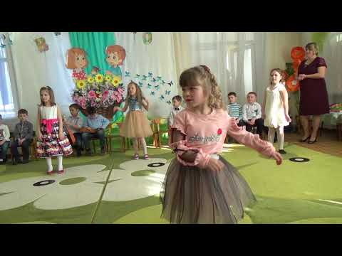 Видео: Старша група Танок з пластинками