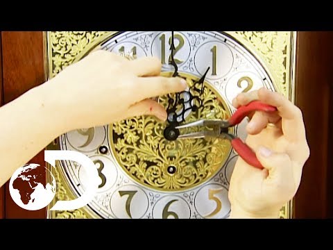 Видео: НАПОЛЬНЫЕ ЧАСЫ | Как это сделано