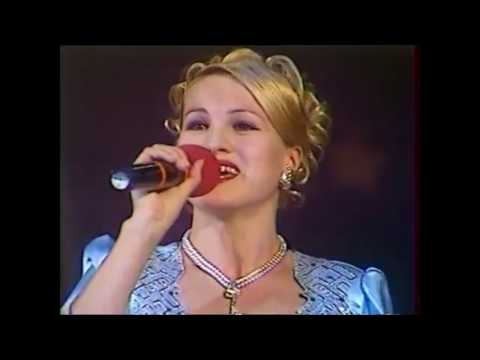 Видео: Светлана Кузьмина - "Атăл юхать"
