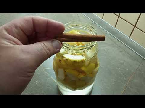 Видео: НАСТОЙКА ЯБЛОЧНАЯ ПРЕКРАСНОЕ ДОПОЛНЕНИЕ К ПРАЗДНИЧНОМУ СТОЛУ #настойка  #яблочная #рецепты  #самогон