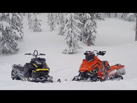 Видео: Соревнование по горным саней 2018: Ski-Doo против Polaris