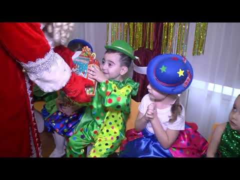 Видео: Встречаем Новый Год! (Сад17)1Средняя