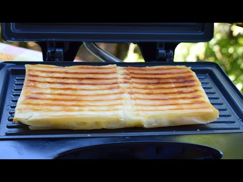 Видео: Банички на Грил | Grilled Banitsa | Баница на гриле