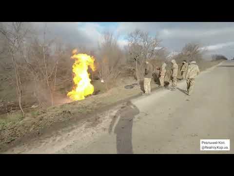 Видео: Продовжуємо збирати БК.