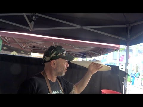 Видео: Почему моя пицца не эластичная и в ней остаются дырки? Полный ответ, советы и способы решения.