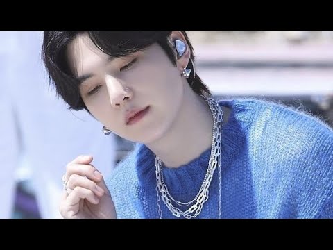 Видео: Min Yoongi - Я просто друг (I'm just a friend) {клип}