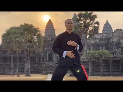 Видео: Убрать живот одним хлопком.