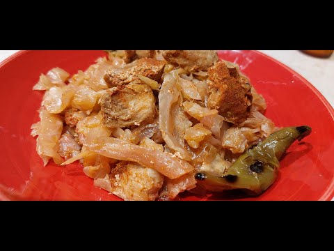 Видео: Кисело зеле със свинско в гювеч