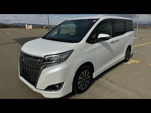 Видео: Toyota Esquire! 2.0 литра! Не гибрид
