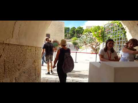 Видео: 2   Крепость Санта Барбара (Варвара) в Аликанте Испания. Швейцарцы.