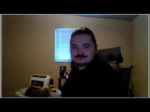 Видео: Маргиналу соседи принесли покушать