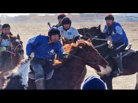 Видео: Атырау қаласында болған мәре көк пар.