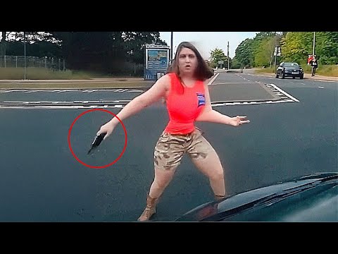 Видео: Получили по Заслугам! 50 Случаев МГНОВЕННОЙ КАРМЫ на Дорогах, Снятых на Камеру