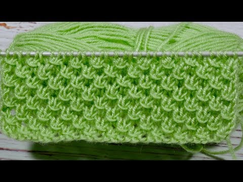 Видео: Ажурные узоры спицами. Сеточка с перекидами.