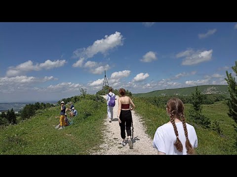 Видео: Кисловодск. Прогулка по парку до горы Малое седло. 4 К видео.