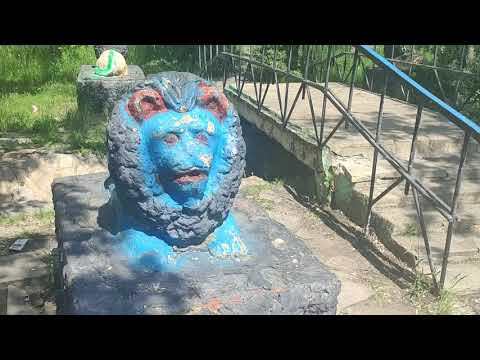 Видео: Детский городок в Локомотивном пгт., Челябинская область