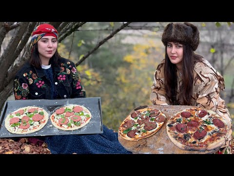 Видео: СОБЛЮДАЕМ РЕАЛЬНОСТЬ С ПИЦЦЕЙ В ДЕРЕВЕНСКОМ СТИЛЕ!