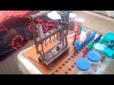 Видео: Самодельный станок для зарядки патронов 12к.