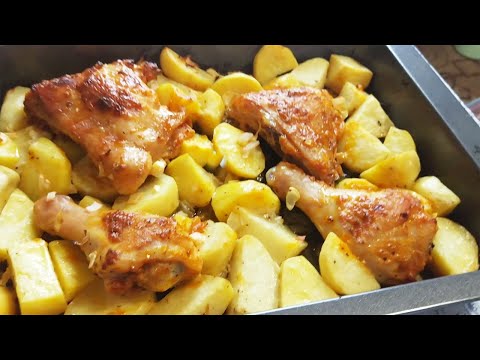 Видео: Отличный способ приготовить курицу  с картошкой.Все очень просто и мега вкусно.