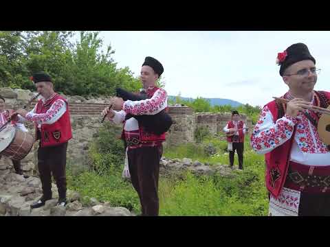 Видео: Седнала е Мара и Заръчала поръчала старата планина