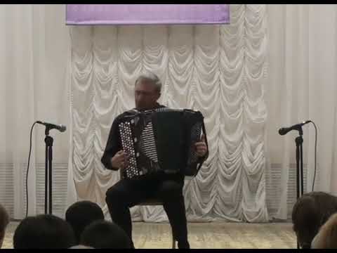 Видео: Играет Владимир Мурза