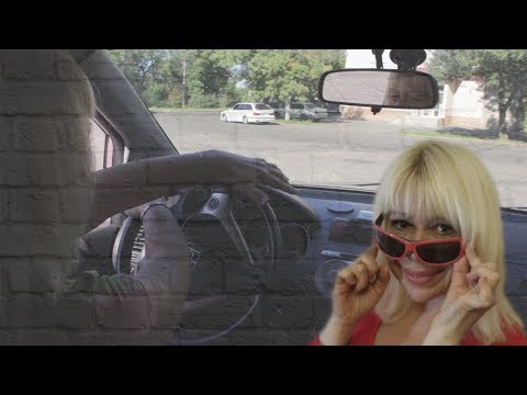 Видео: Руль машины.  Крутим руль правильно.