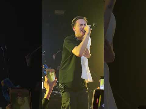 Видео: тринадцать карат - во снах (11.11.22 Санкт-Петербург)