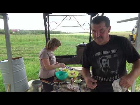 Видео: Мангальные истории. Картошка с овощами в беконе.