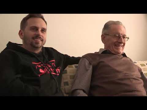 Видео: „Ексклузив“: Актерот Кирил Андоновски во улога на диџеј