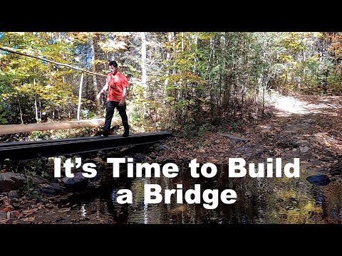 Видео: Мост для подъездной дороги к коттеджу, часть 1 — подготовка первой опоры