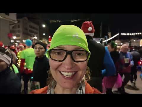 Видео: Новогодний забег по Цюриху, Швейцария - Silvesterlauf 2024