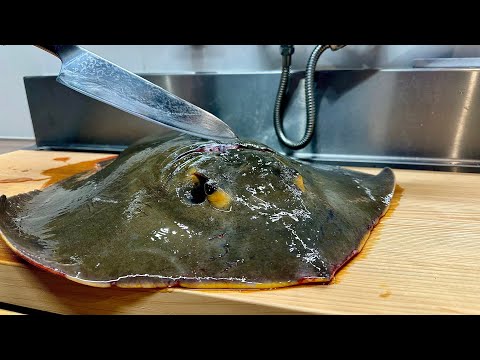Видео: Я приготовила АНКИМО МОНЗУ, используя очень большую печень stingray. [ray]