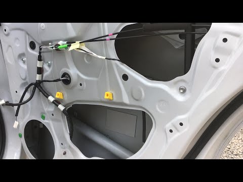 Видео: Виброизоляция задней двери Тойота Kамри 70. Видео инструкция.