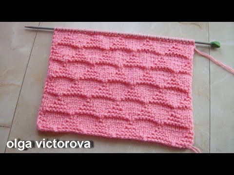 Видео: Плотный теневой узор 385 Вязание спицами