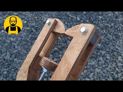 Видео: Не пожалел фанеры для этой самоделки! На 100% рабочее устройство! Кромочная струбцина!