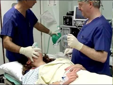 Видео: Установка Ларингеальной маски Portex