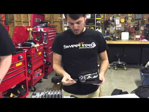 Видео: Behringer Xenyx 1204USB Как организовать свадебную церемонию или свадебный прием