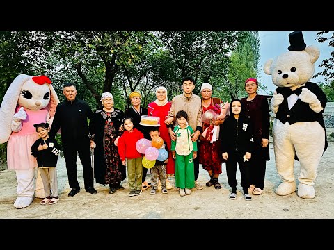 Видео: Кадамжай району Гулдуромо айылында заказда,баласы өз туулган кунундо апасына белек.