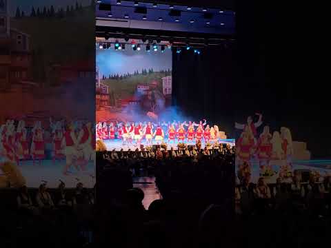 Видео: ПРЕБЪДВАНЕ - концерт-спектакъл на Представителен Ансамбъл "Фолклорика"