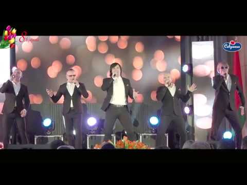 Видео: Арт-группа "Беларусы" поздравляет с 8 марта "Савушкин"!