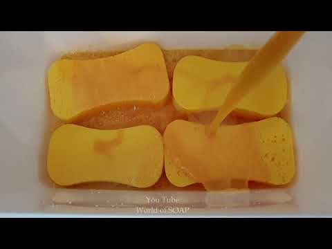 Видео: ASMR (40) Yellow suds w/yellow sponges/Густая жёлтая пена с жёлтыми губками/АСМР 💛🧽