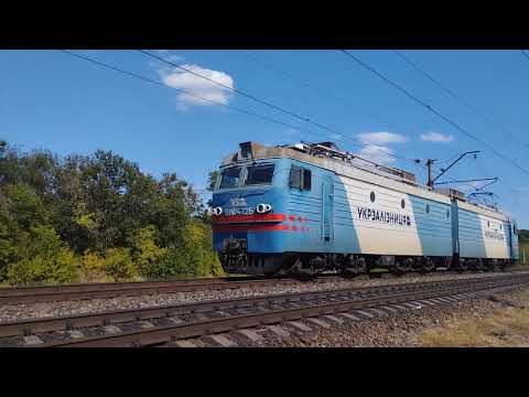 Видео: Электровоз ВЛ11М5-472