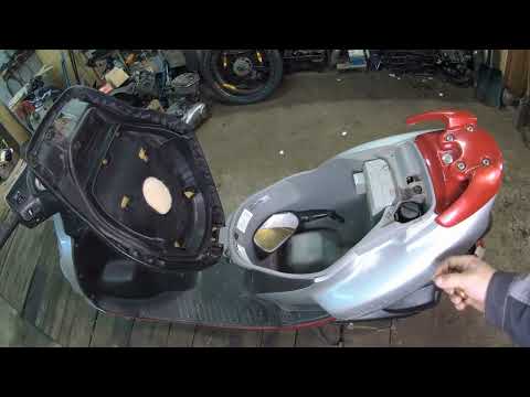 Видео: обзор скутера SIM JET 100