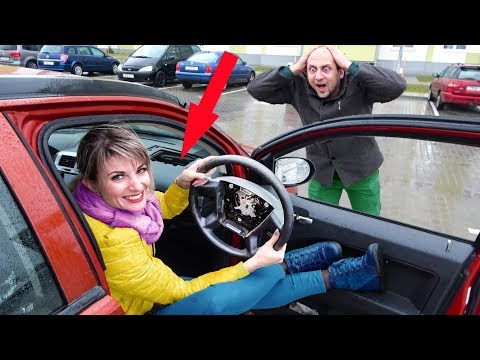 Видео: Лена РАЗГРОМИЛА САЛОН МАШИНЫ и ОТОРВАЛА РУЛЬ.