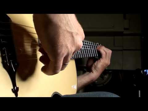 Видео: Сравнение звучания двух семиструнных гитар. Палисандр vs клен. Подробнее о гитарах в описании видео