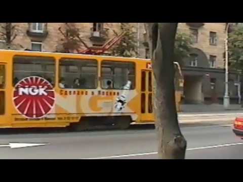 Видео: Минск 1999 . 8 августа, воскресенье. (Удивило, как МАЛО на улицах столицы народа!