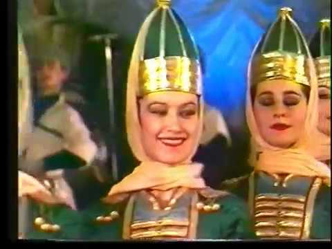 Видео: Ансамбль "Кабардинка" 1994. 2/3. Circassian dances. Адыгэ къэфакӏуэ гуп