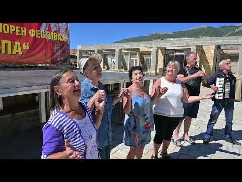 Видео: MAKEDONSKI SLAVI VO PUSTEC SO PIRINSKI GLAS / МАКЕДОНСКИ СЛАВИ ВО ПУСТЕЦ СО МАКЕДОНЦИТЕ ОД РАЗЛОГ