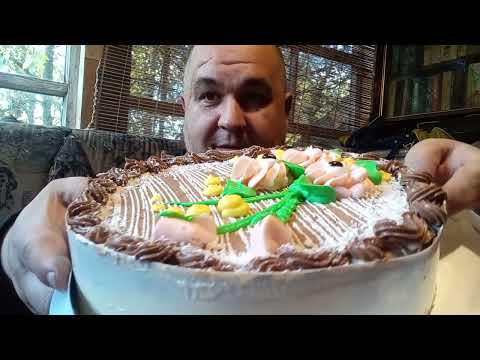 Видео: Обжор - торт Киевский